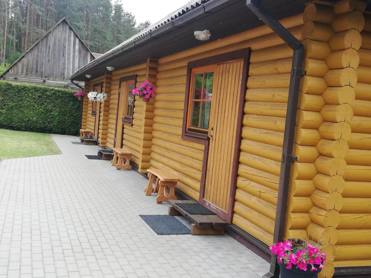 Karolio Sodyba Paluseje ภายนอก รูปภาพ
